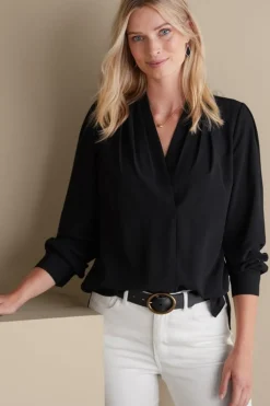 Akira Blouse
