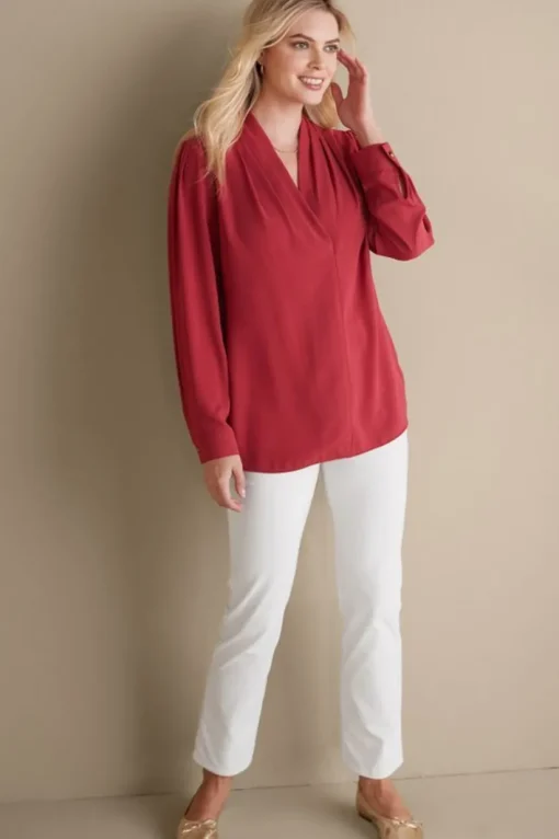 Akira Blouse
