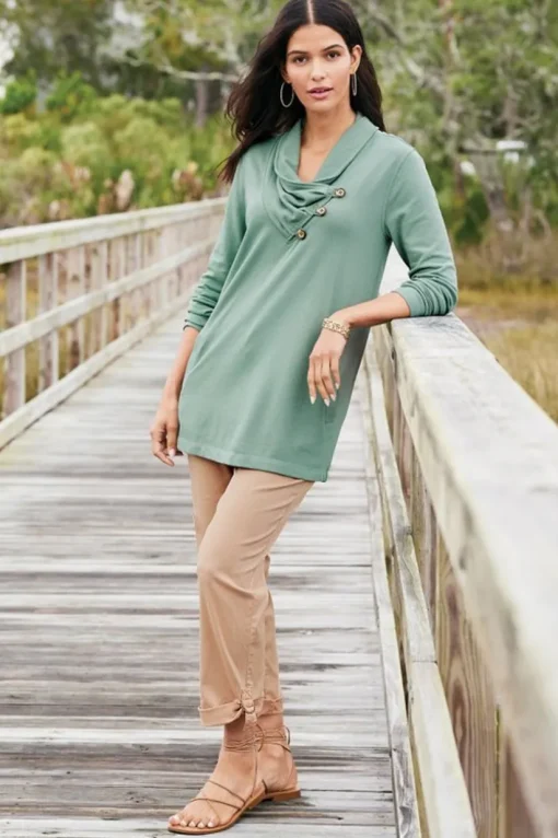 Antigua Convertible Crop Pants
