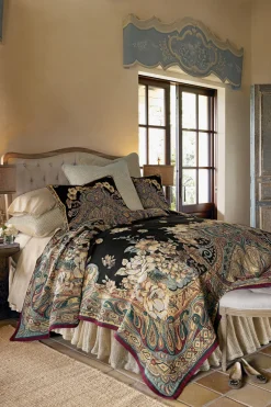 Ariya Tapestry Coverlet