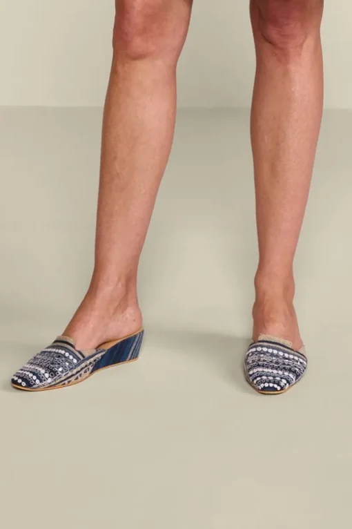 Arizona Stripe Wedge Slide