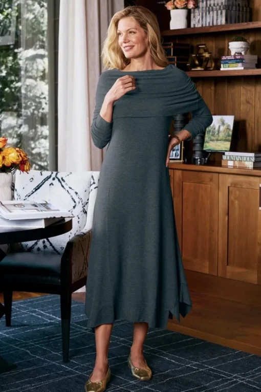 B'call Knit Midi Dress