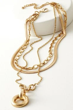Cara Necklace Set