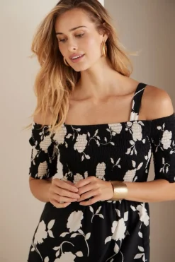 Divani Dress