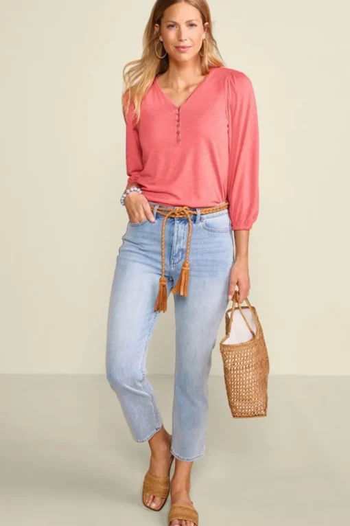 Elowyn Tee