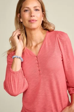 Elowyn Tee