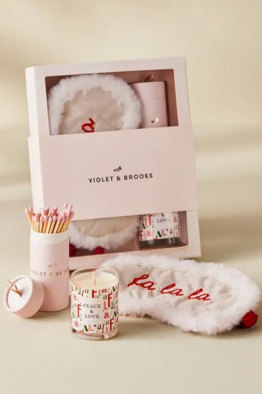 Holly Jolly Mask Gift Set