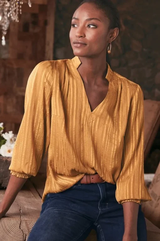 Jocelyn Top