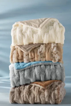 La Parisienne Faux Fur Throw