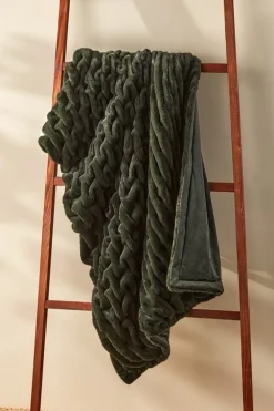 La Parisienne Faux Fur Throw