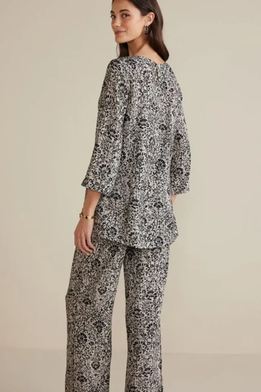 Oceo Gauze Tunic