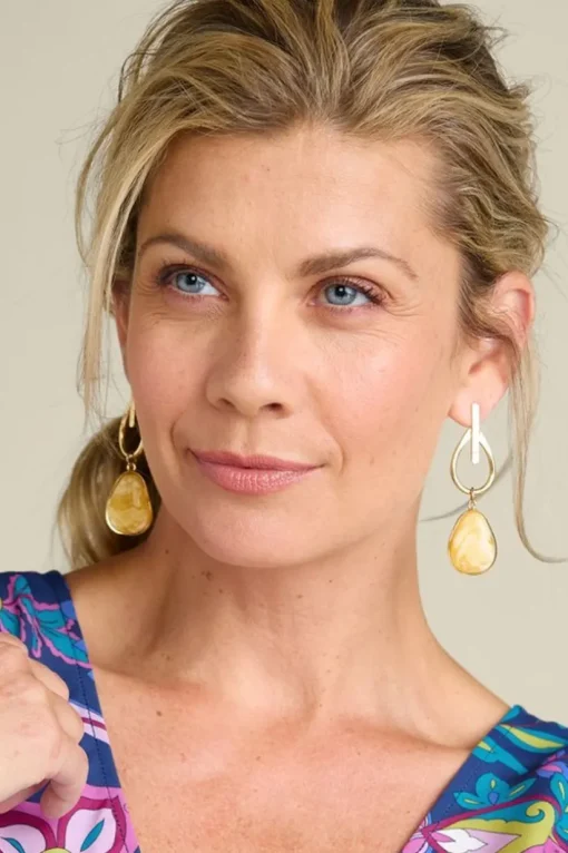 Ora Drop Earrings