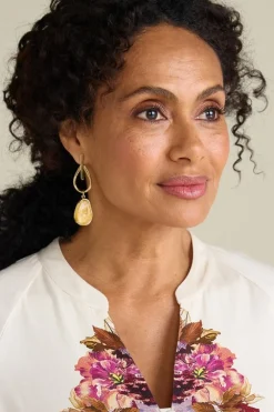 Ora Drop Earrings