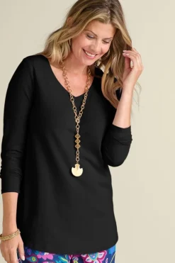 Pacha Pendant Necklace