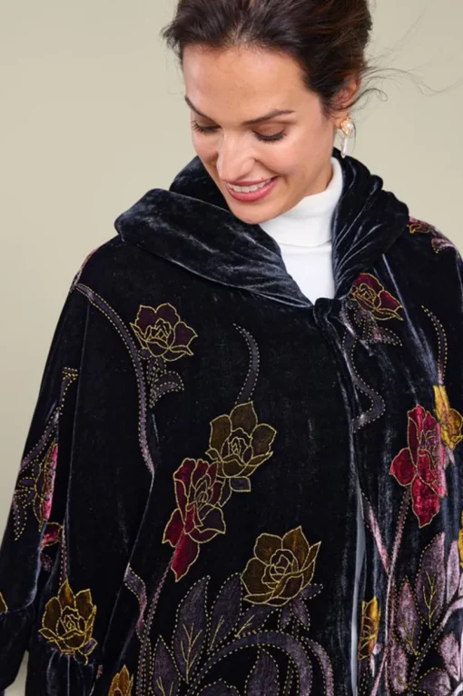 Palara Velvet Wrap