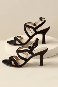 Pelle Moda Wayve Strappy Sandal