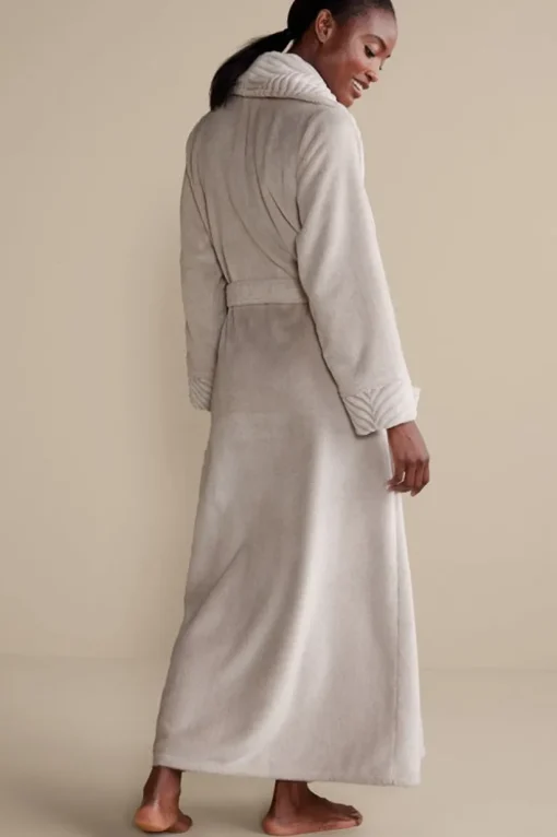 Royal Plush Robe