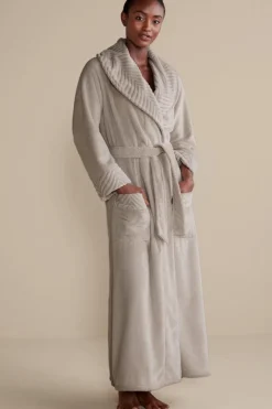 Royal Plush Robe