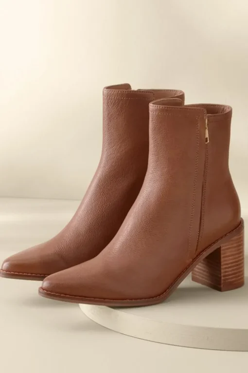 Seychelles Desirable Boot