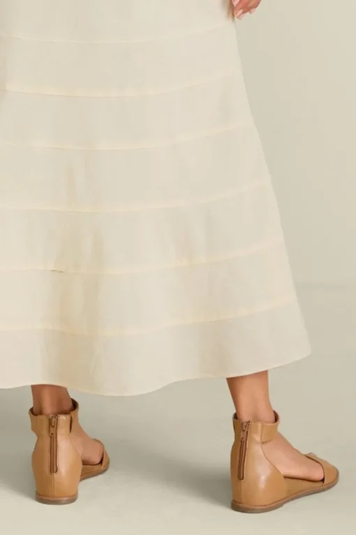 Seychelles Honeysuckle Sandal