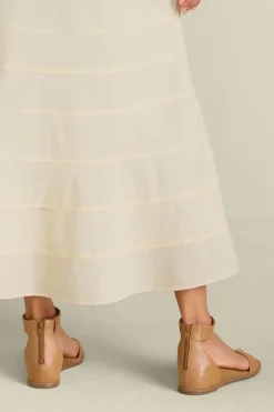 Seychelles Honeysuckle Sandal