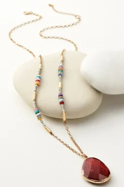 Suri Pendant Necklace