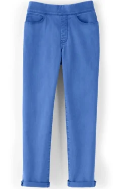 The Ultimate Denim Pull-On Crop