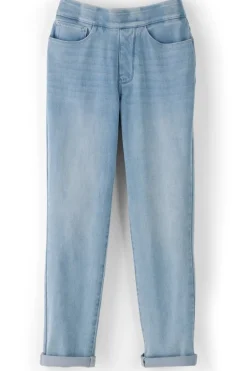 The Ultimate Denim Pull-On Crop
