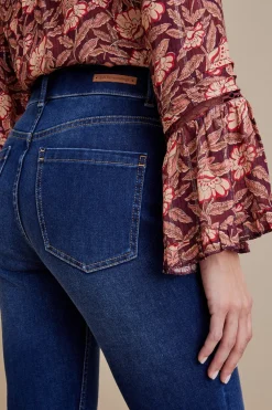 Ultimate Denim Pull-On Bootcut Jeans
