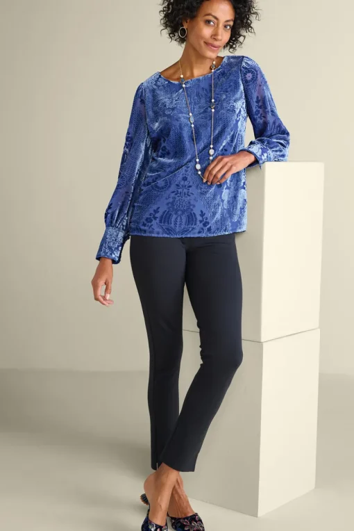 Vanetta Velvet Top