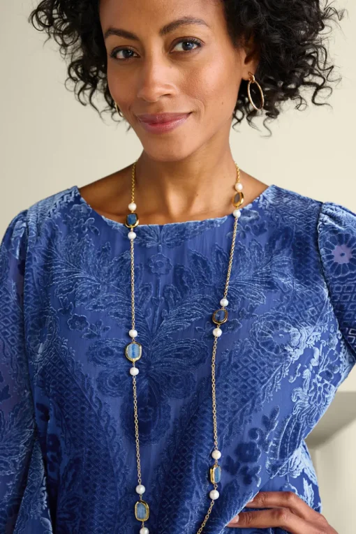 Vanetta Velvet Top