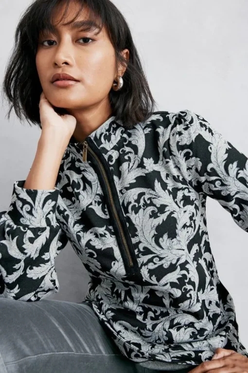 Winona Pullover