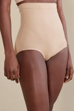 Yummie High Waist Shaping Brief
