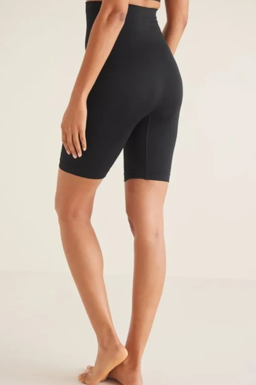 Yummie High Waist Thigh Shaper Short